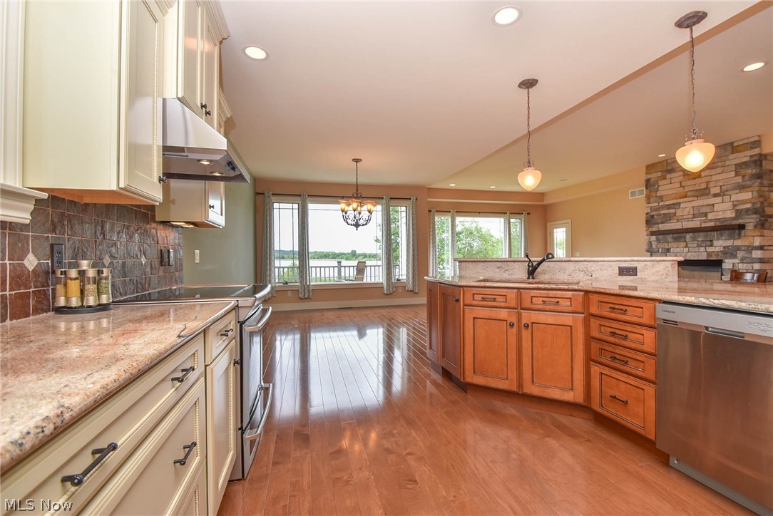 The Shores 1 - Residential