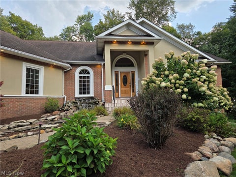 A Hanna HomeFinder account is required to view this listing.