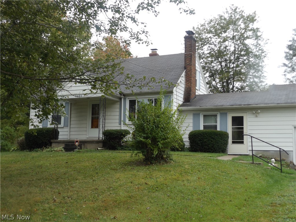 Full of beautiful workmanship, this good old fashion cape cod, comes with hardwood floors, and piney knoll wood walls, two fireplace, and lots of charm.
Almost two acres of space and privacy. 40 x 32 pole barn completely fenced in. First floor bedrooms and bath, upstairs third bedroom. Grab a piece of country and make it home