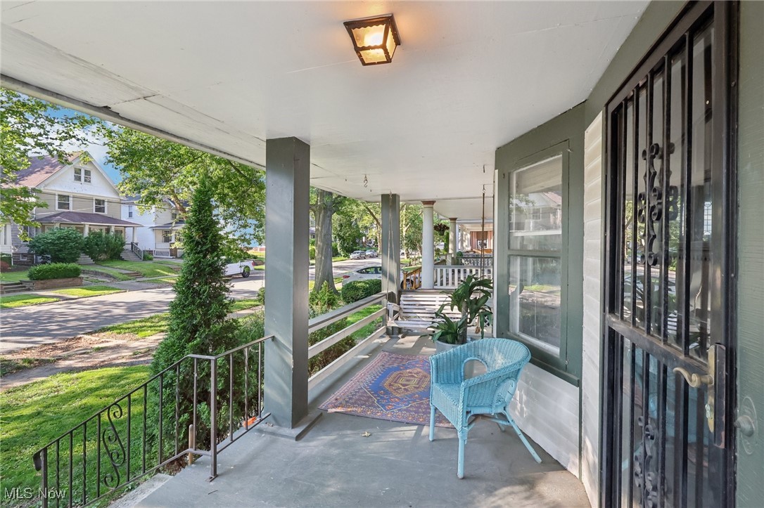 1298 W 114th Street
