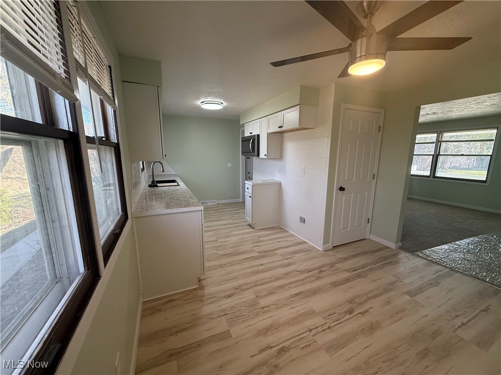 108 S Hilltop Drive, Minerva, Ohio image 12