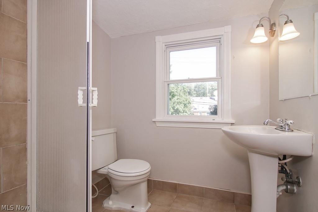 Sherwood Forest - Residential Lease