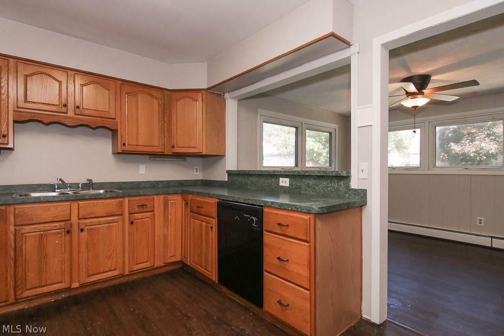 Sherwood Forest - Residential Lease