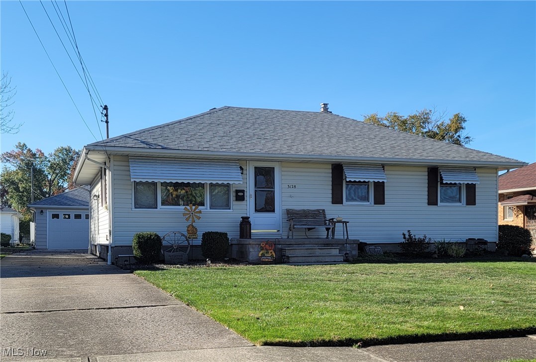 3128 Chris Avenue, Lorain, Ohio image 37