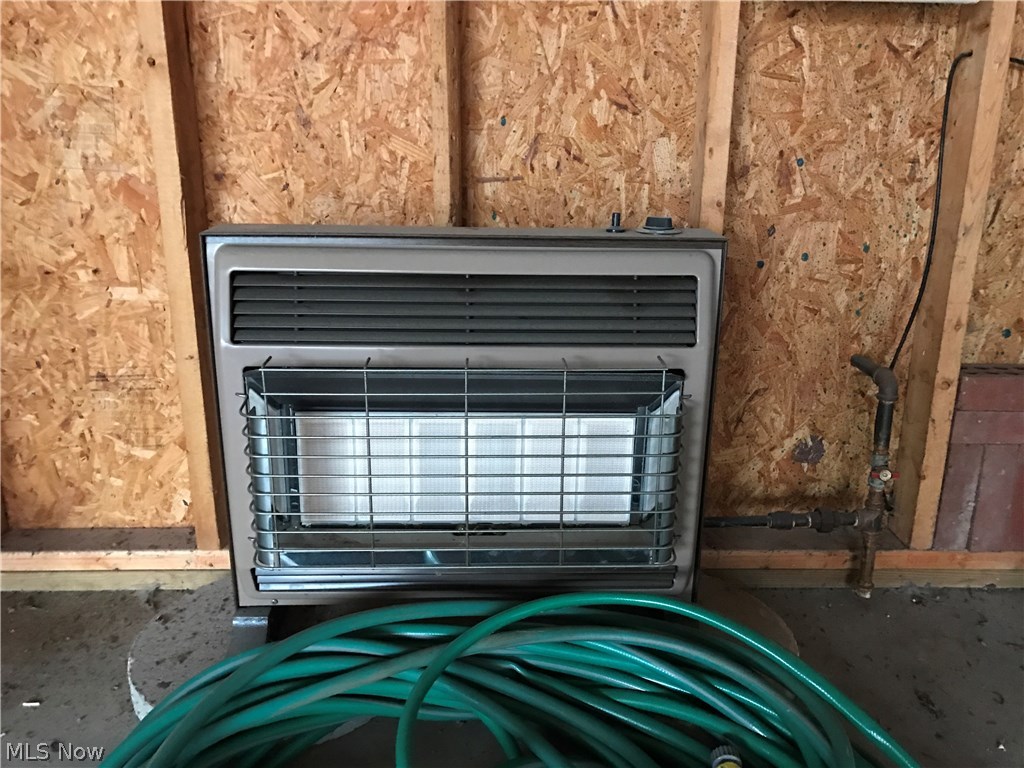 Carrie M Tav Adn - Residential