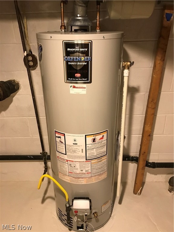 Carrie M Tav Adn - Residential