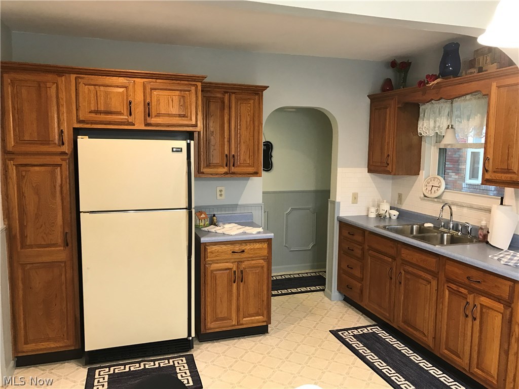 Carrie M Tav Adn - Residential