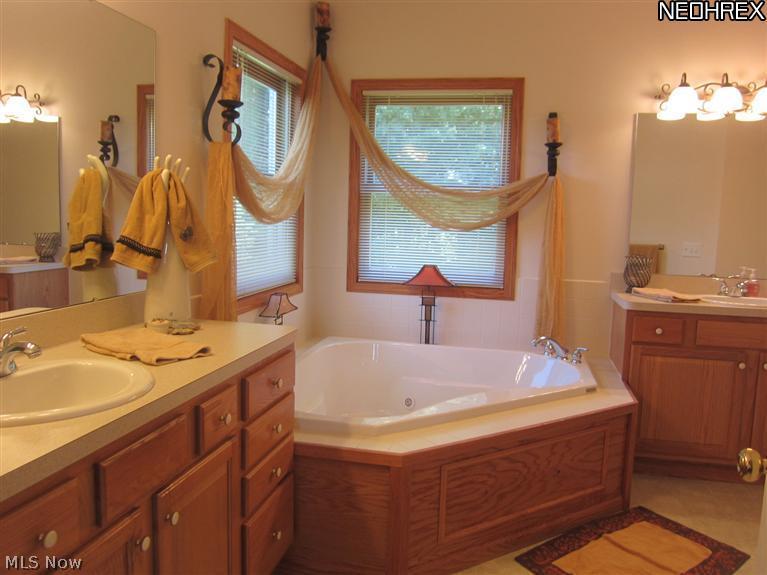 Stanford Springs - Residential