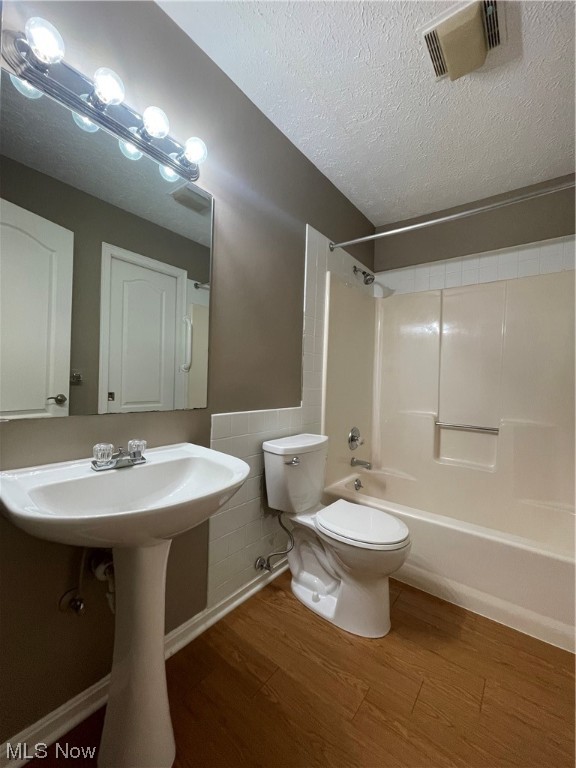 Village/Pointe West - Residential