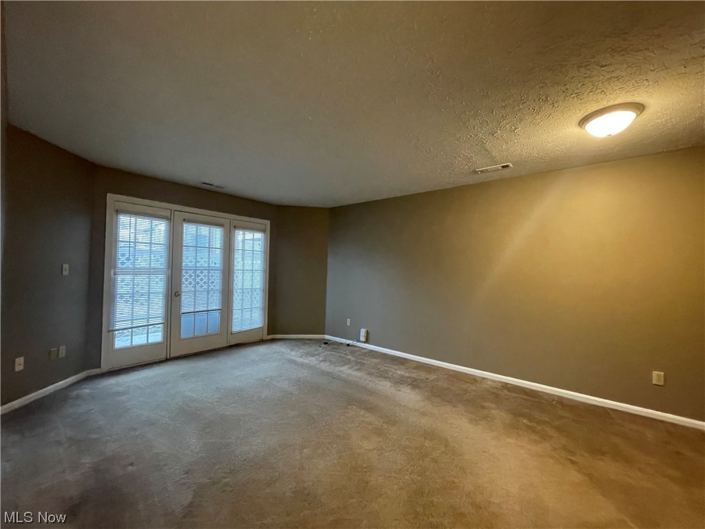 Village/Pointe West - Residential