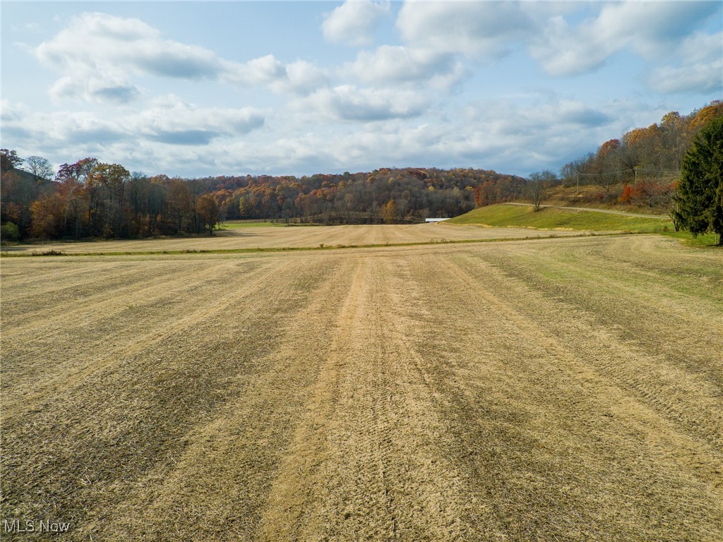 5885 Post Boy Drive, Newcomerstown, Ohio image 9