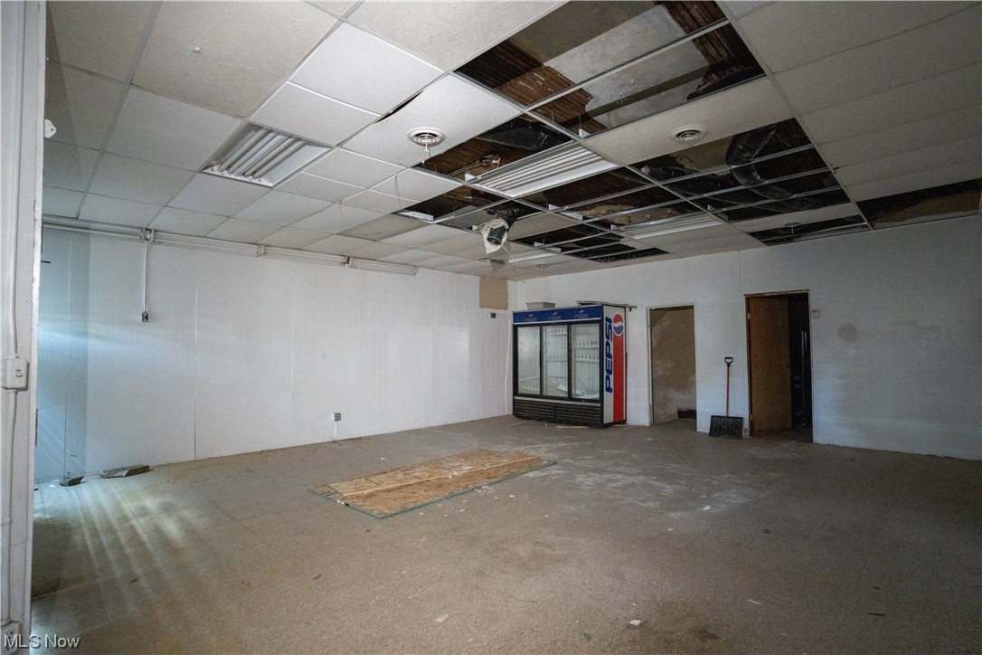 West 95th Street Sub/E R Cowli - Residential Income