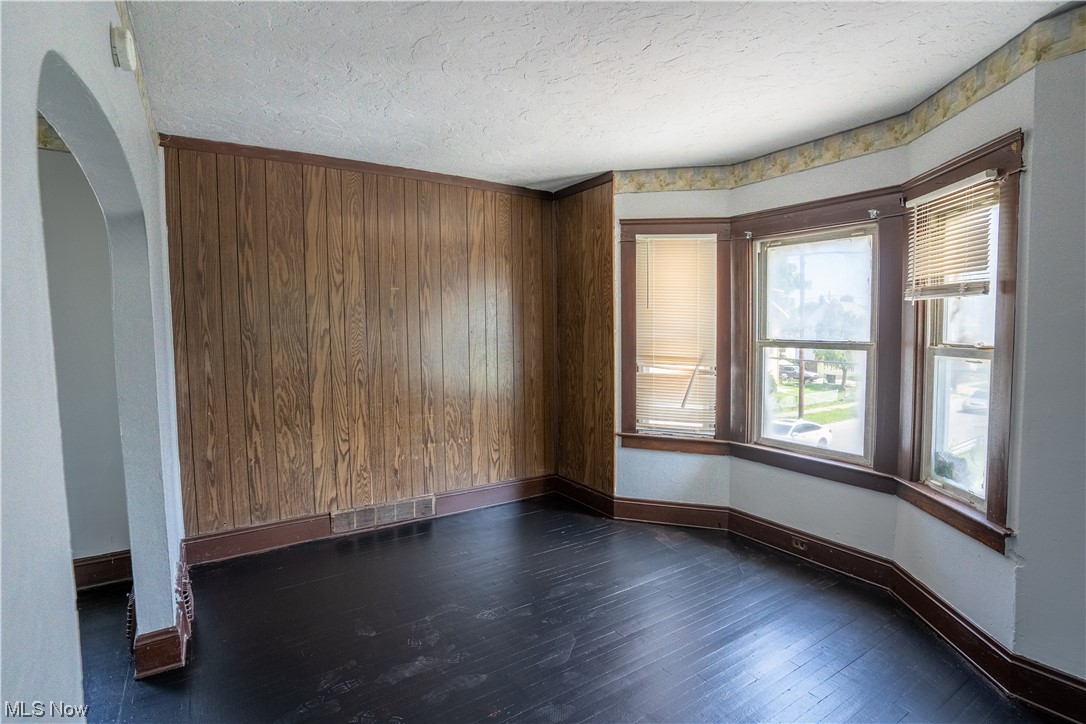 West 95th Street Sub/E R Cowli - Residential Income