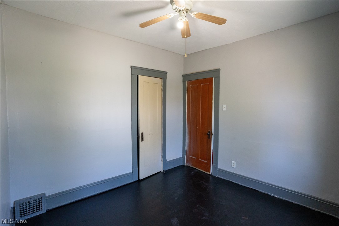 West 95th Street Sub/E R Cowli - Residential Income