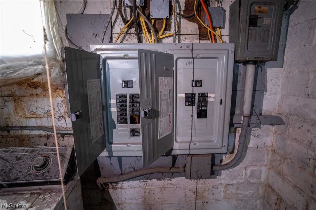 West 95th Street Sub/E R Cowli - Residential Income