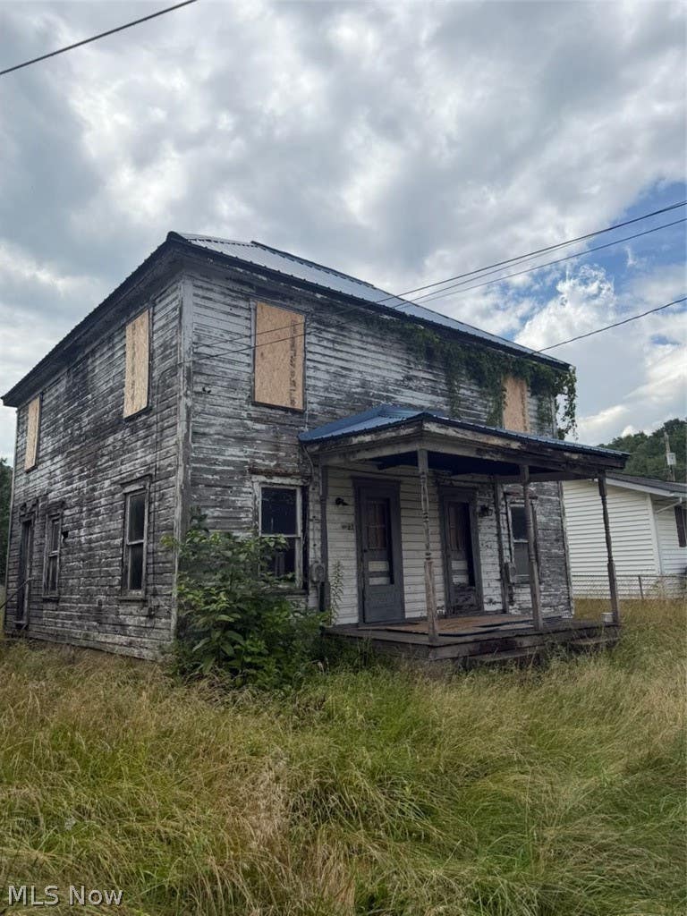 Photo of 83 Cole Street, Dillonvale, OH 43917 (MLS # 5224624)