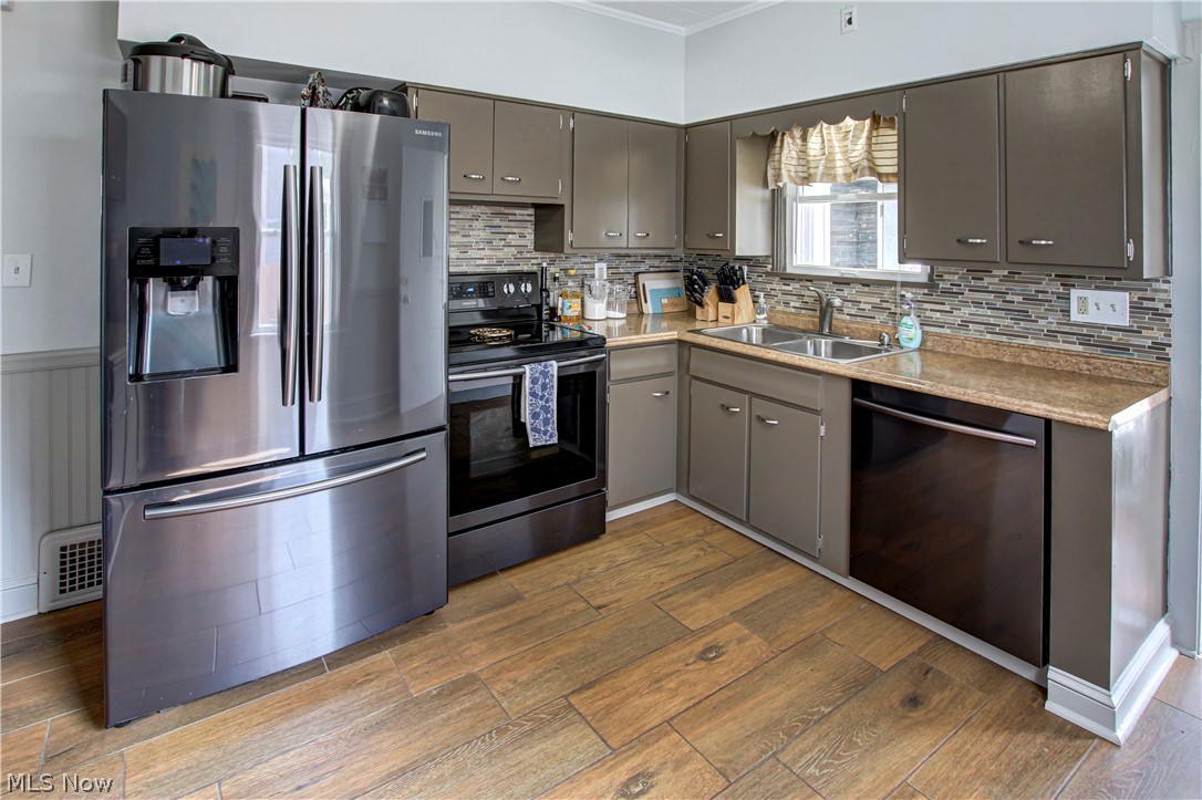 Rich Land Heights - Residential