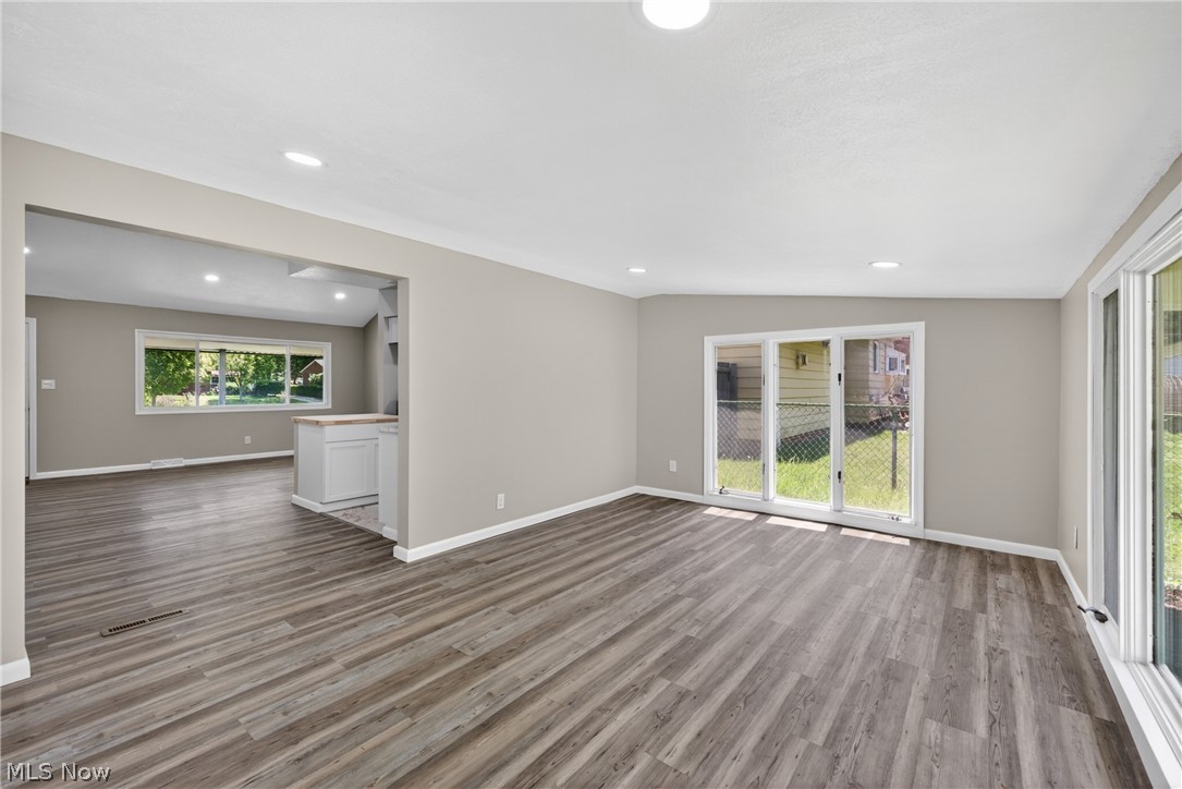 Mentor Grovelands Sub - Residential