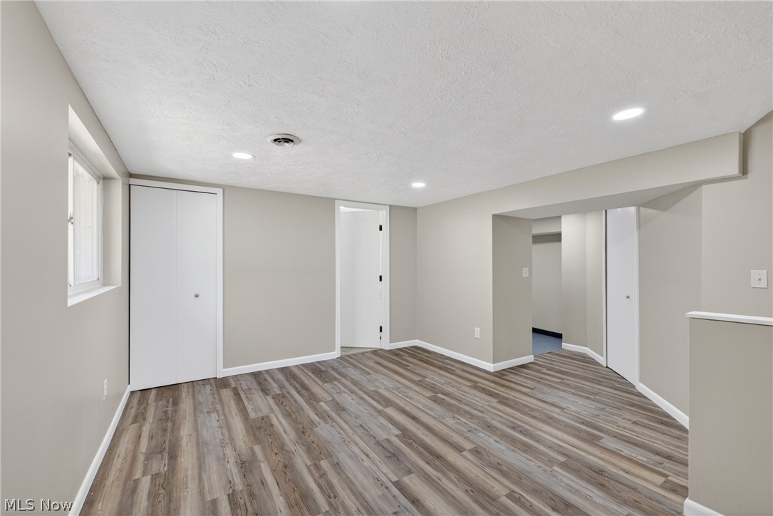 Mentor Grovelands Sub - Residential