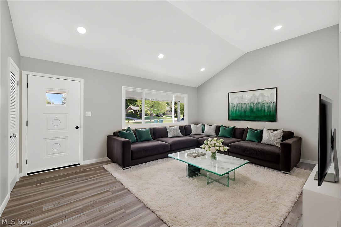 Mentor Grovelands Sub - Residential