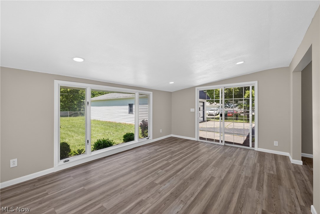 Mentor Grovelands Sub - Residential