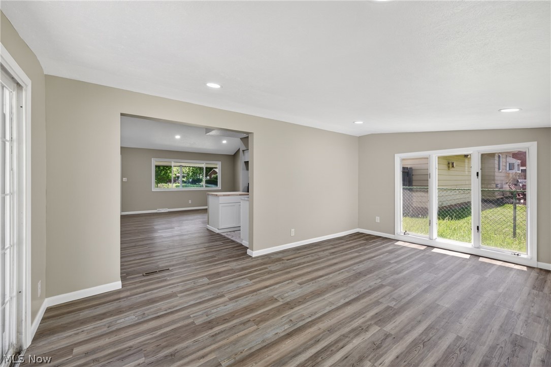 Mentor Grovelands Sub - Residential