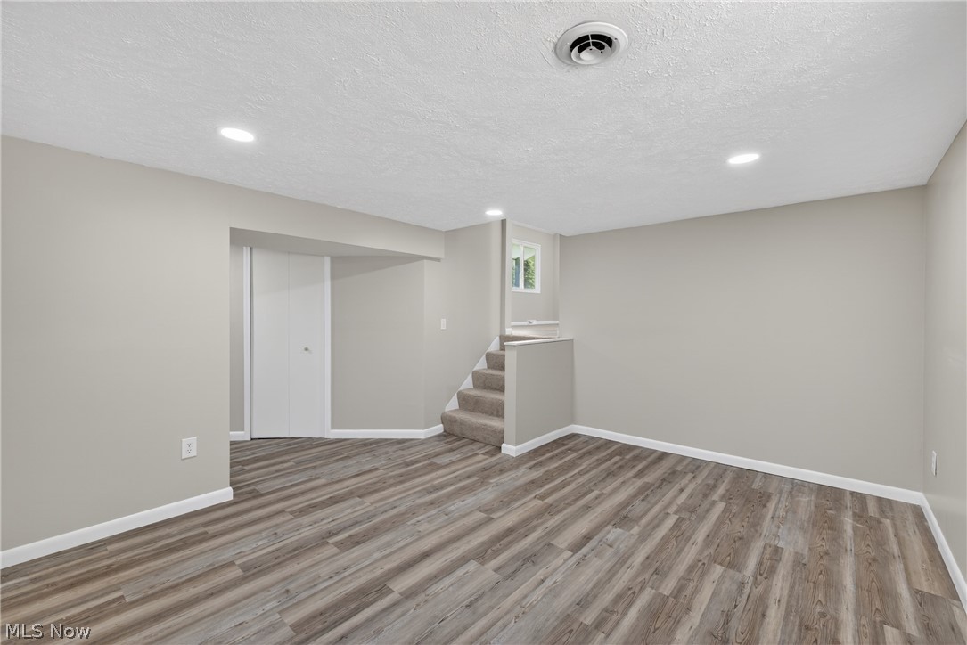 Mentor Grovelands Sub - Residential
