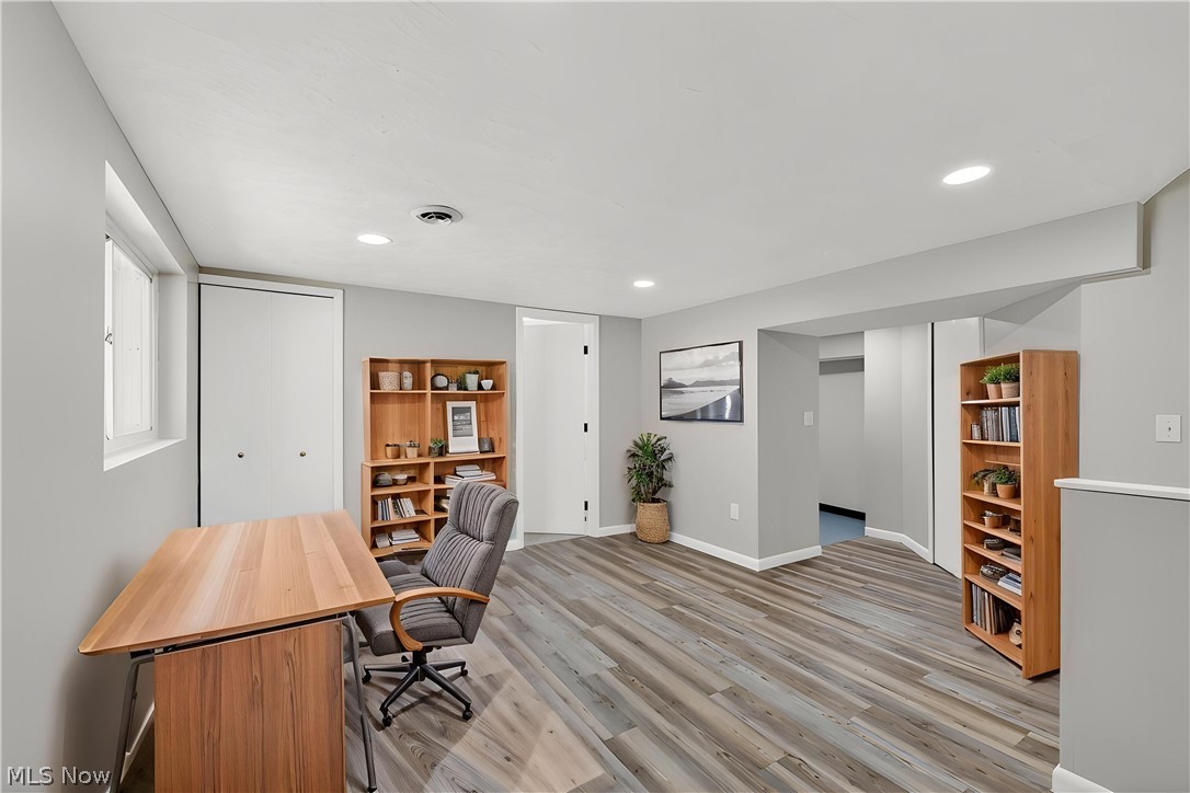 Mentor Grovelands Sub - Residential