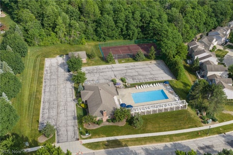 Tiny photo for 1951 Heron Glen Court, Macedonia, OH 44056 (MLS # 5221490)