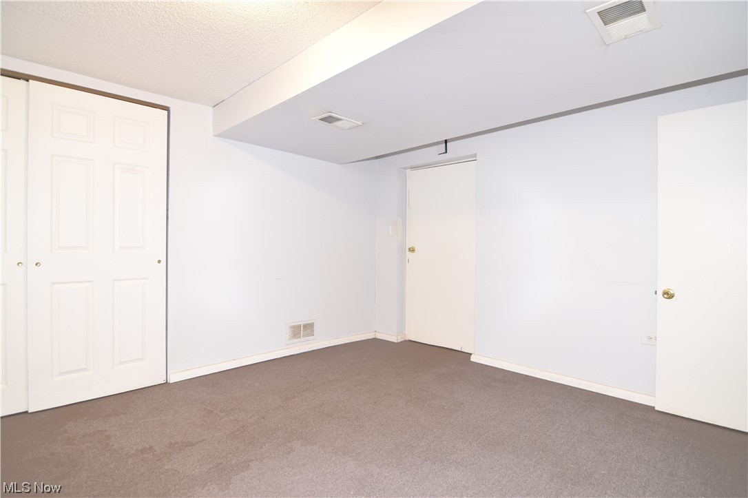 Tallmadge Road - Residential