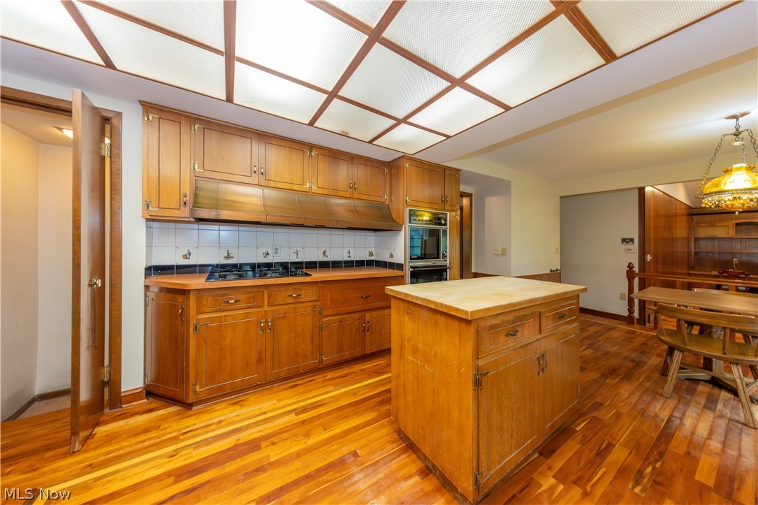 Shaker Country Estates 32 - Residential