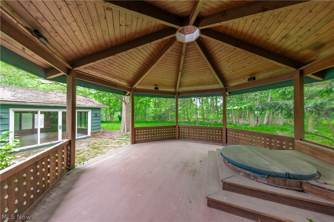 Shaker Country Estates 32 - Residential