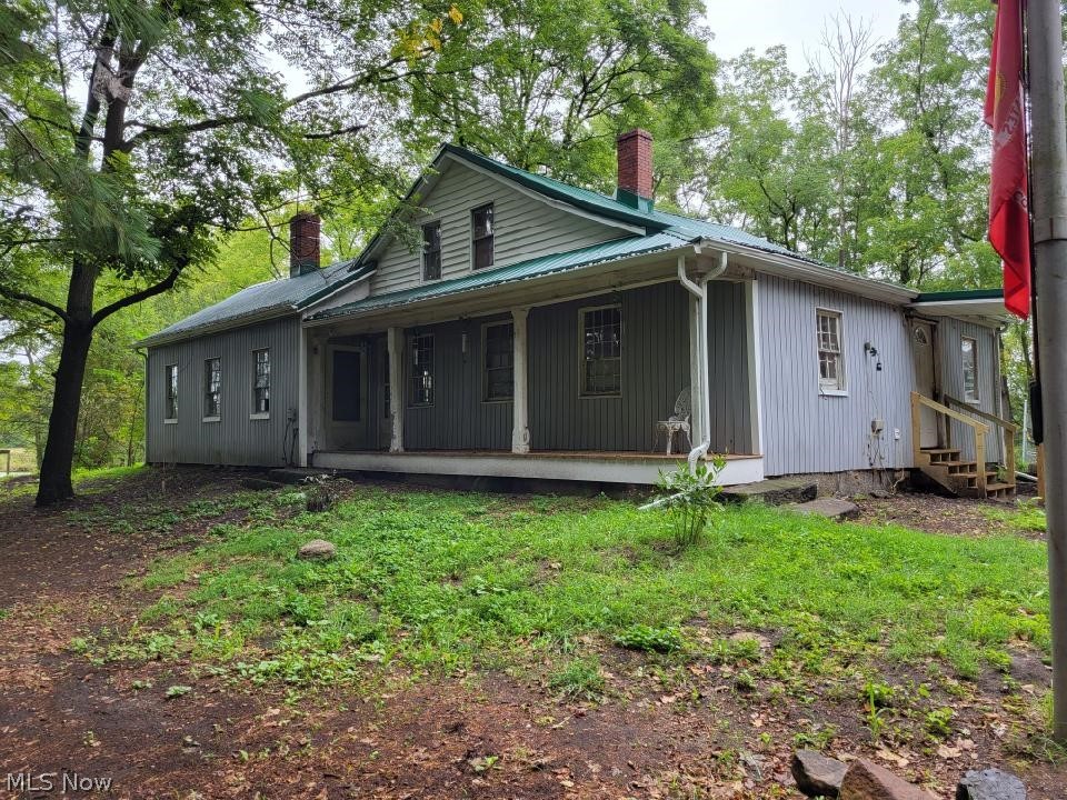 Don't miss an opportunity to bring this beautiful property back to its full potential. This property has so much to offer. 75 acres, 2 houses, 2 stocked ponds, large barn, 3-car garage, grainery, screened-in house, milk house, chicken coop and a fenced pasture attached to the barn. The soil is rich and full of nutrients. There are many beautiful flowers and trees throughout the grounds in this park-like setting. As you relax by the pond, you will know that this is home.
HAVE IT YOUR WAY! Lot split possible - choose your size. Buyer must assume CAUV.