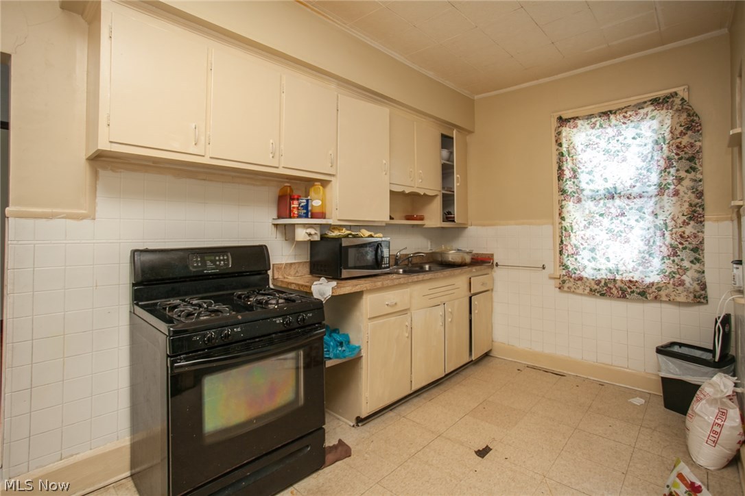 J H Hardys - Residential Income