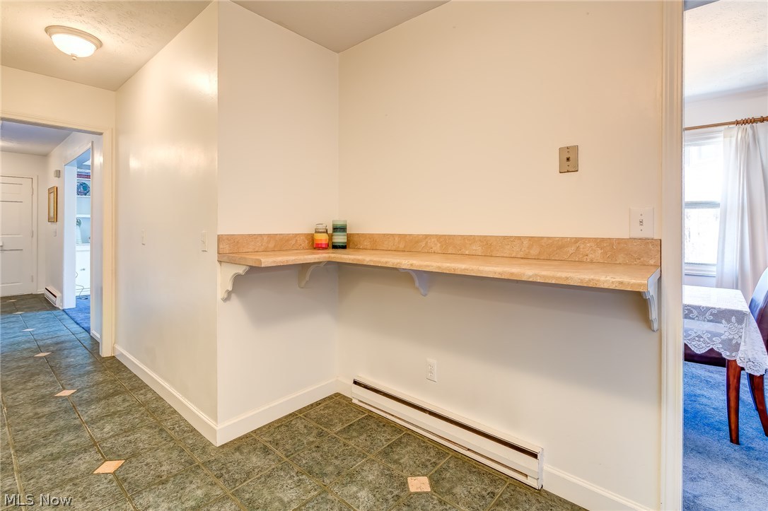 Meadowlawn Condo - Residential