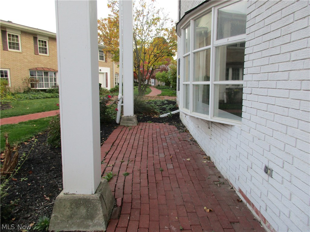 Meadowlawn Condo - Residential