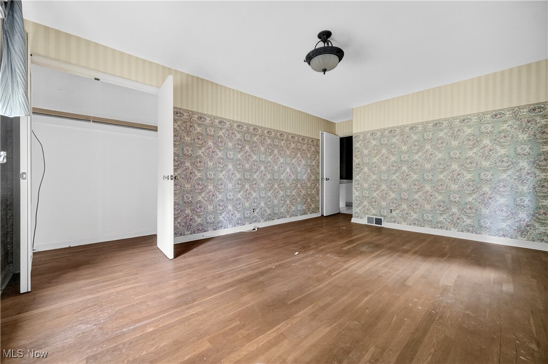 S H Kleinman Realty Companys - Residential