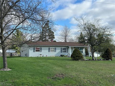 Homes For Sale - 4165 Raymond Drive<br/> Brunswick, OH 44212