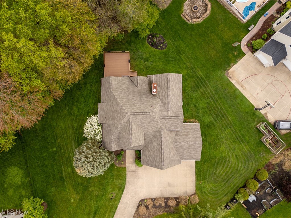 2943 Crown Pointe Drive, Stow, Ohio image 32