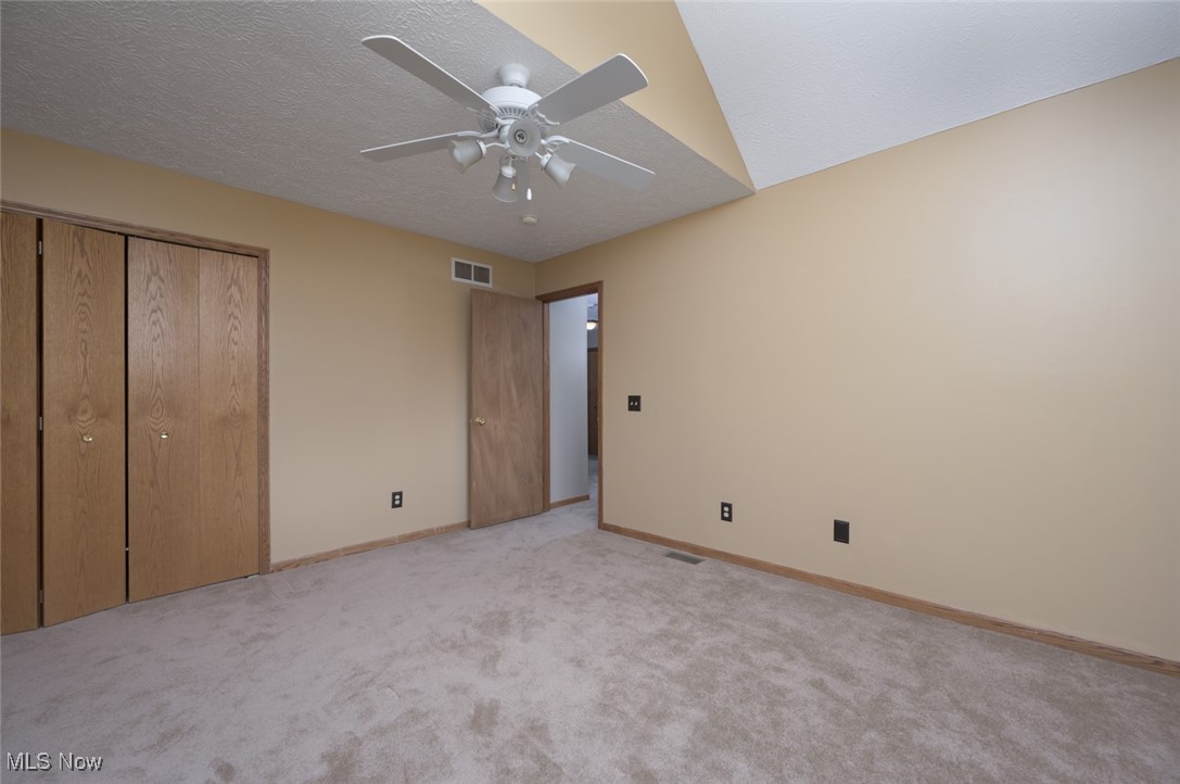 2943 Crown Pointe Drive, Stow, Ohio image 14