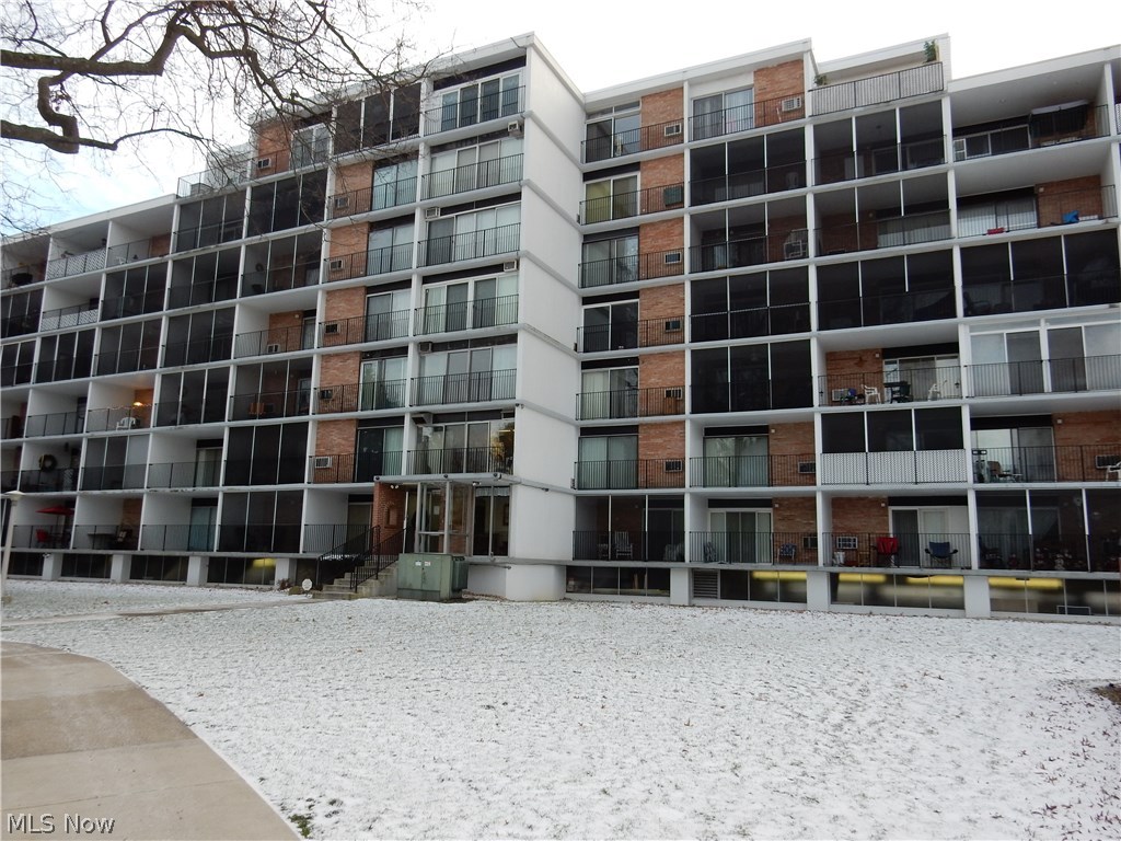 Seven Stories East Condo - Residential