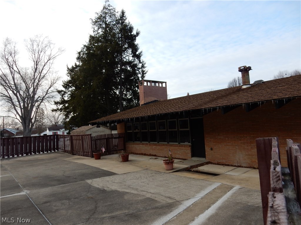 Seven Stories East Condo - Residential