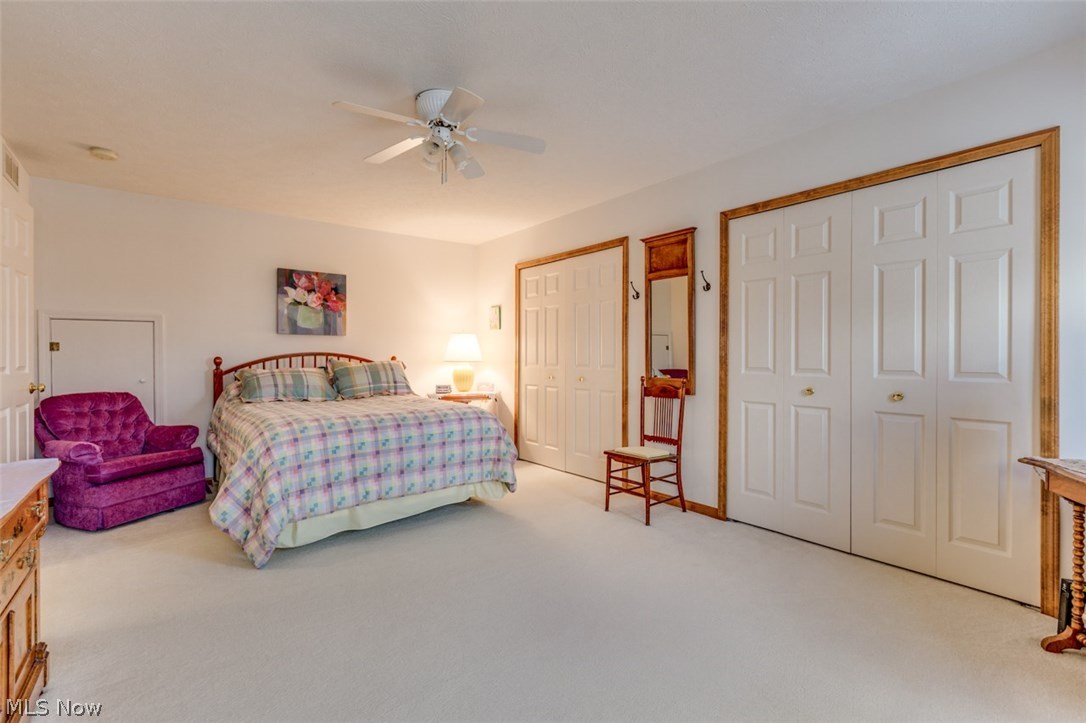 Hampton Bay Condos - Residential