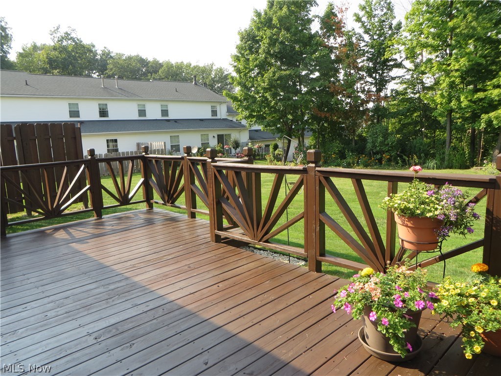 Hampton Bay Condos - Residential