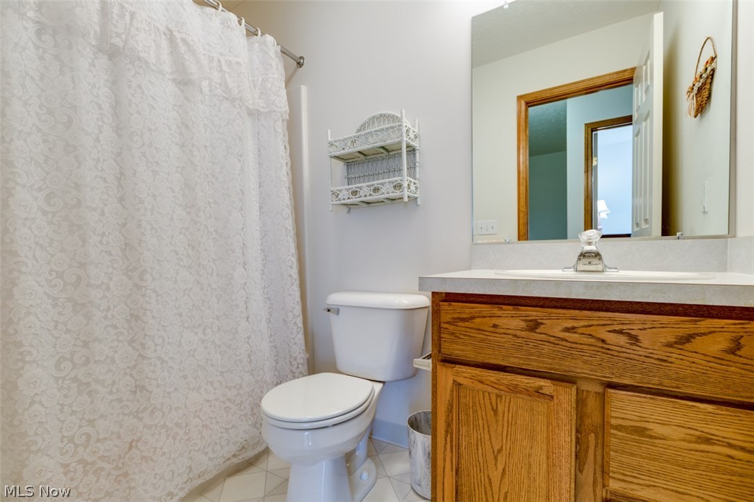 Hampton Bay Condos - Residential