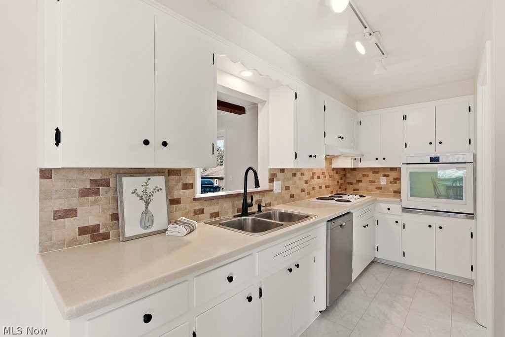 Greenbriar Acres - Residential