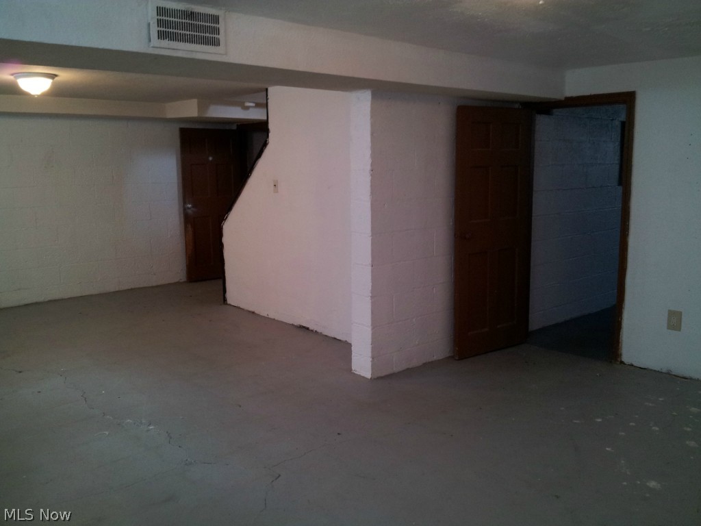 Eastway-Colony Estates - Residential Lease