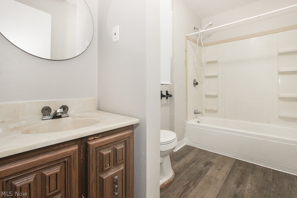 Wrl Co - Residential Lease