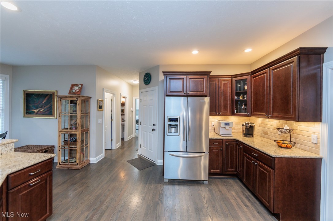 33720 N Fall Lake Drive, Avon, Ohio image 16