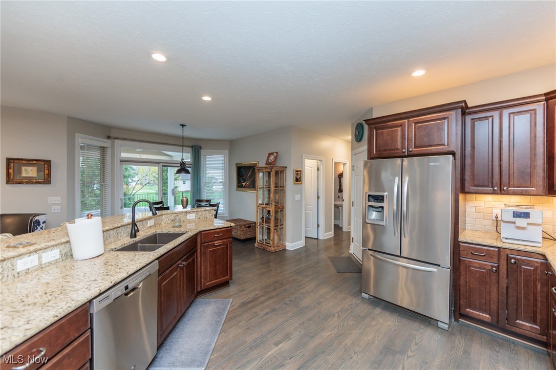 33720 N Fall Lake Drive, Avon, Ohio image 17